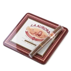 Packing 10 Cigar La Aurora Finos